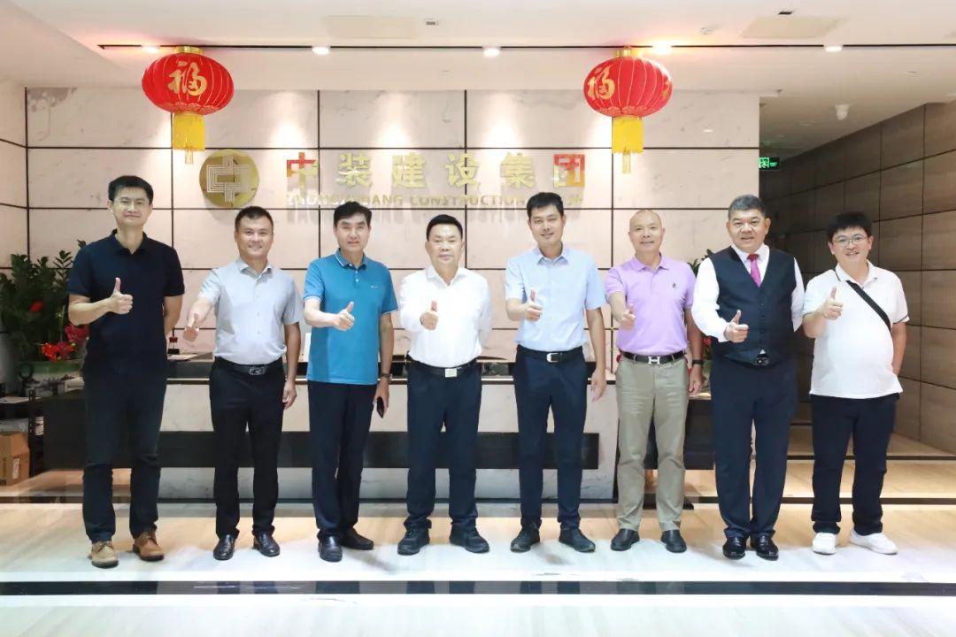 垣曲縣縣委常委、副縣長張帆一行蒞臨中裝建設(shè)考察交流